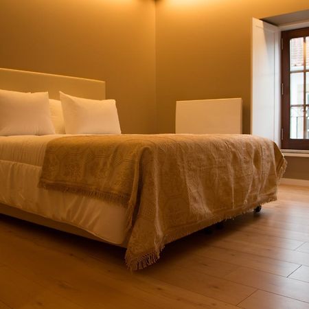 Feira Hostel & Suites Santa Maria da Feira Extérieur photo