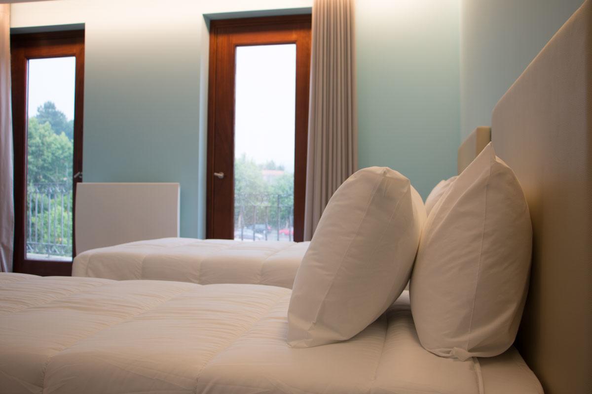 Feira Hostel & Suites Santa Maria da Feira Extérieur photo